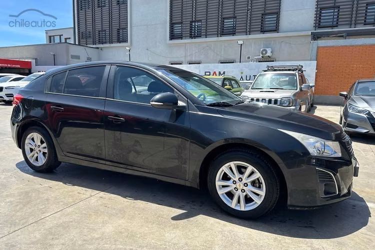 Chevrolet Cruze 1.8 LS