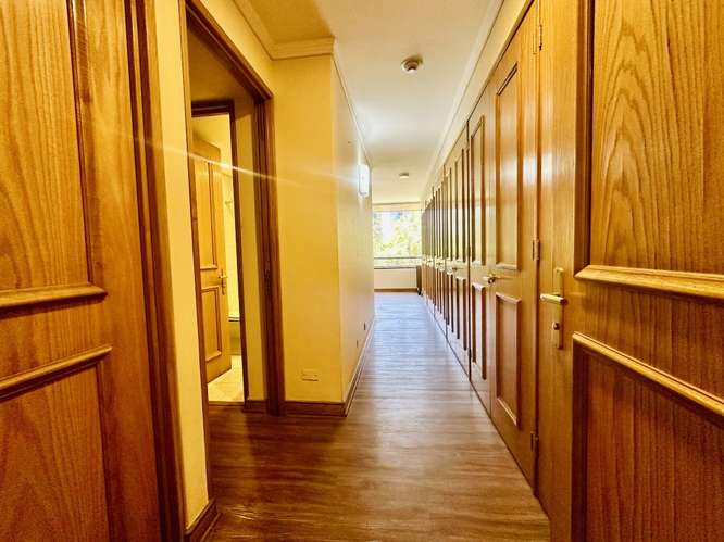 Barrio El Golf: 378 m2, 4 terrazas y 5 estacionami - Imagen 13