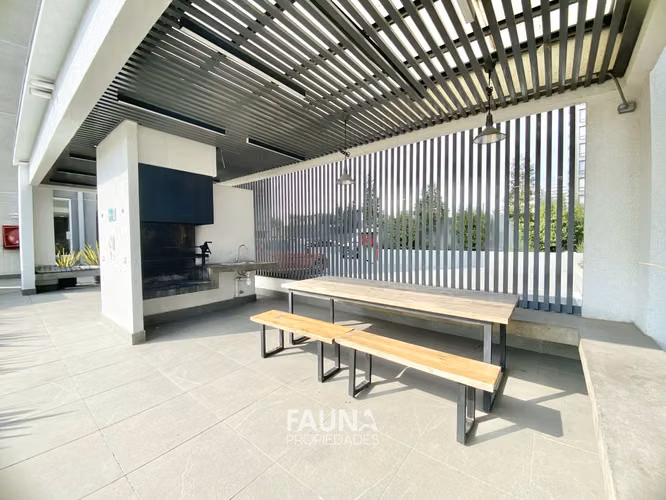 Metro Lo Ovalle 2D, 1B, 1B