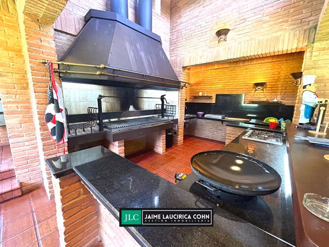 Amplio parque semiplano en venta en San Pedro de la Paz