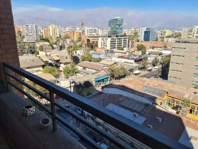 ARRIENDO DIARIO 1DORM  METRO MANUEL  MONTT (151397)