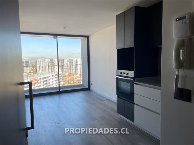 Departamento en arriendo de 1 dorm. en La Florida