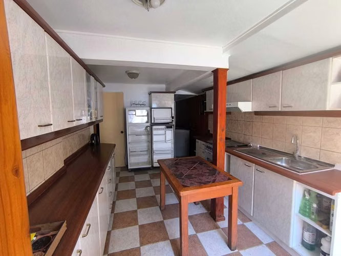 Se vende amplia casa en Puente Alto (151344)