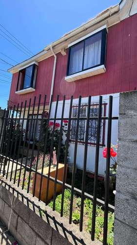 Se vende casa de 2 pisos en Coronel - Imagen 2