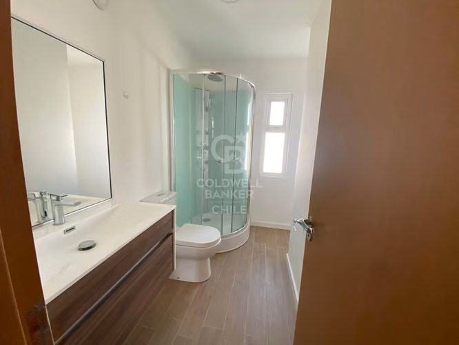 Casa en Villa Alemana: Tranquila, moderna y bien ubicada