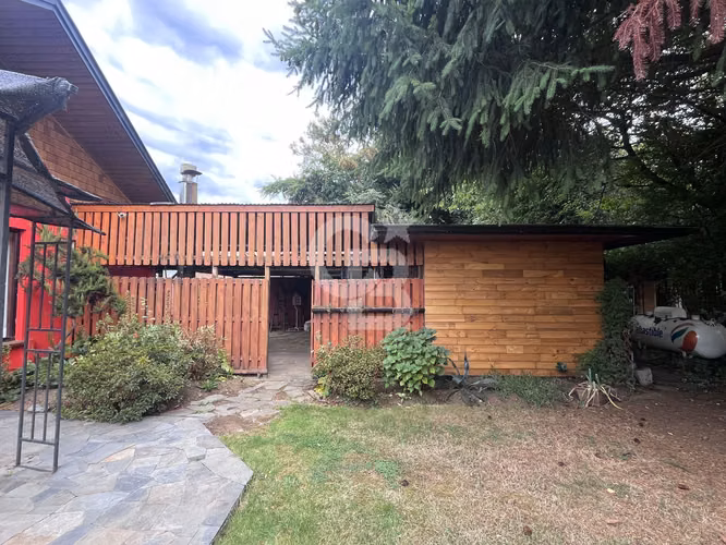 Hermosa casa en arriendo con excelente ubicación.