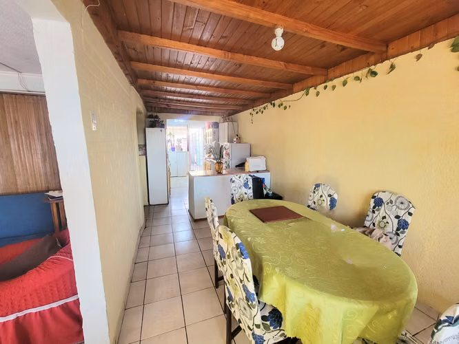 Se vende casa en Villa Arturo Prat, Maipu