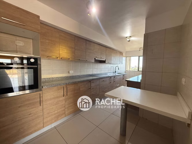SE VENDE AMPLIO DEPARTAMENTO REMODELADO - Edificio Versalles - Imagen 10