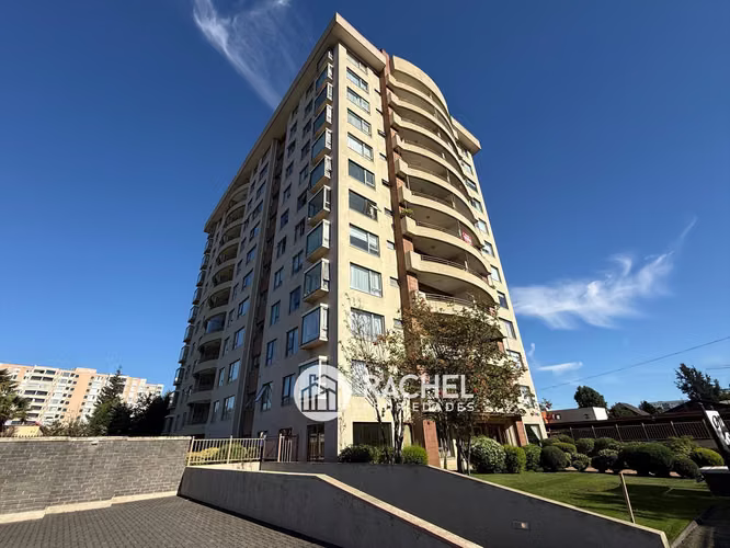 SE VENDE AMPLIO DEPARTAMENTO REMODELADO - Edificio Versalles