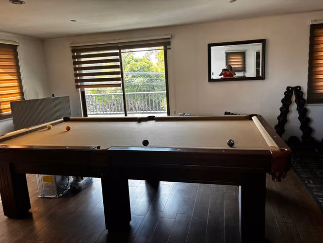 CASA EN LA REINA,  EXCELENTE UBICACION