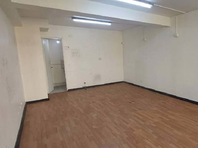 Se arriendan locales comercial en el centro de la Ciudad