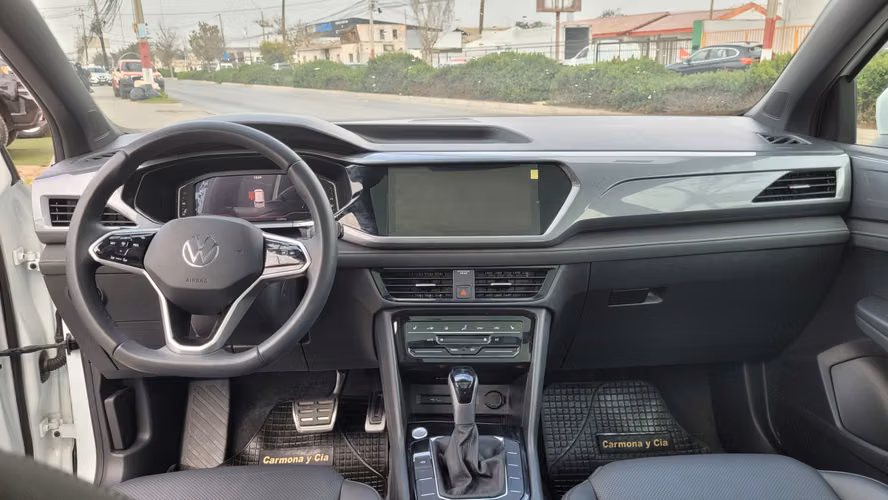 VOLKSWAGEN TAOS TSI 4X2 1.4 AUT AÑO 2024
