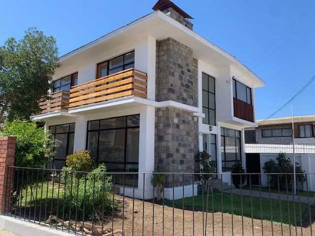 Impecable Casa En Arriendo En Ovalle (150187)