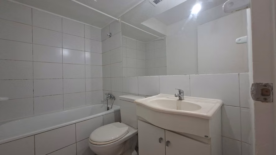 Se Arrienda Depto De 3 Habitaciones Y Un Baño, La Cisterna