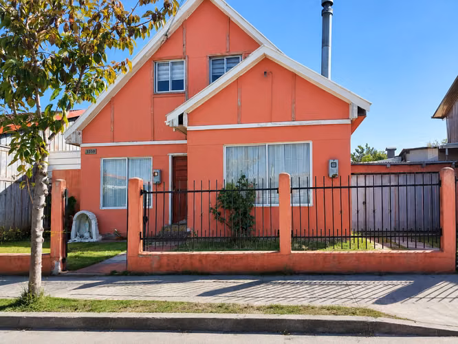 CASA EN VENTA POBLACION LUISA ECHEVARRIA