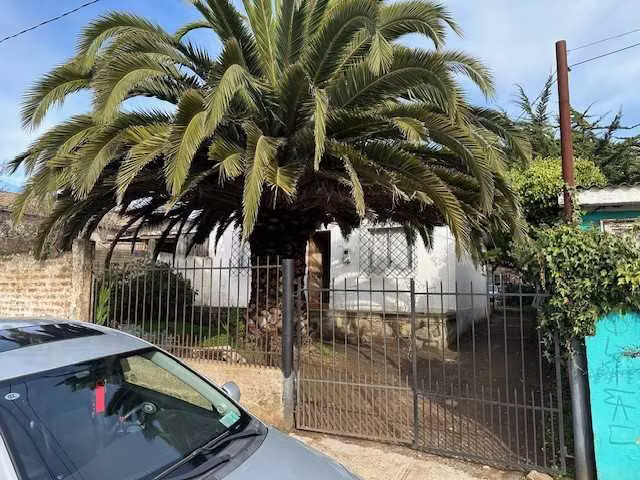 Casa Amplia con gran terreno y dp. interior (151732)