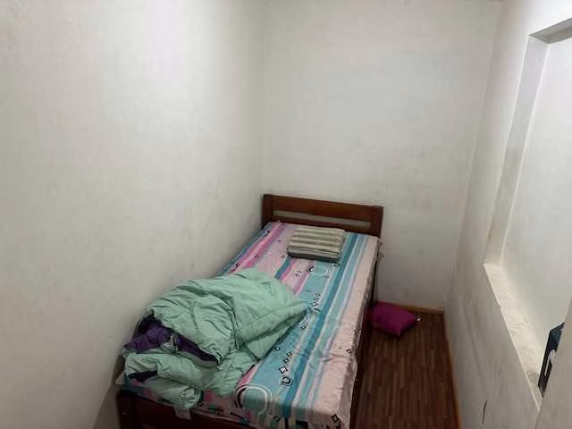 Casa en excelente ubicación y dpto. interior  (151732)