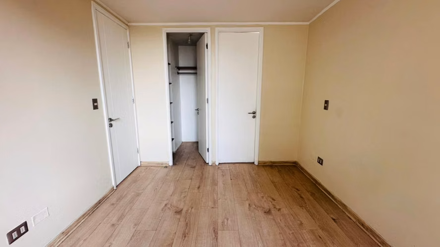 SE ARRIENDA DEPTO DE UNA HABITACION EN IRARRAZAVAL CON 50% DE DSCTO EL PRIMER MES