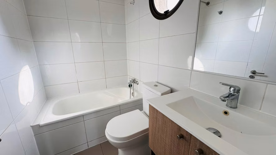 SE ARRIENDA DEPTO DE UNA HABITACION EN IRARRAZAVAL CON 50% DE DSCTO EL PRIMER MES