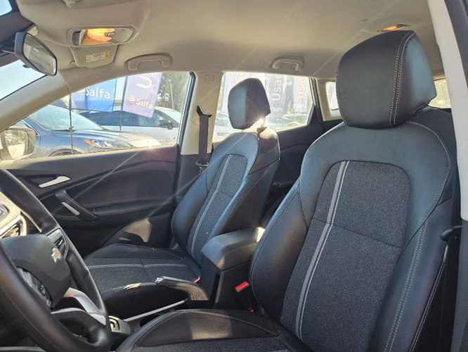 Chevrolet Tracker 1.2T LTZ R 4X2 AT 5P 2025 - Imagen 11
