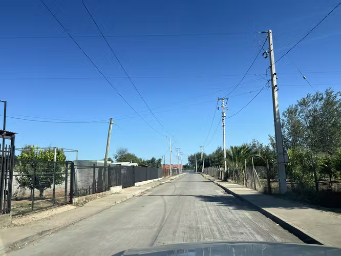 Casa en parcela de 1000 m2, con rol