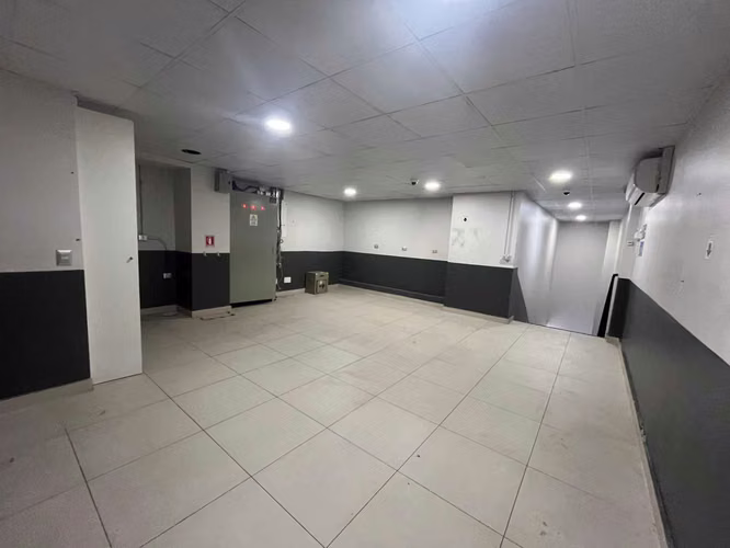 Local Comercial en Los Leones (151764)