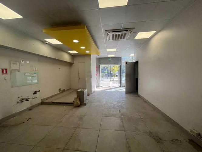 Local Comercial en Los Leones (151764)