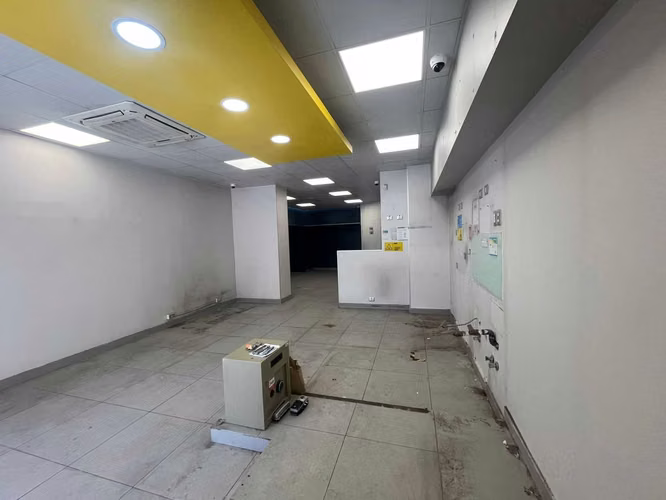 Local Comercial en Los Leones (151764)