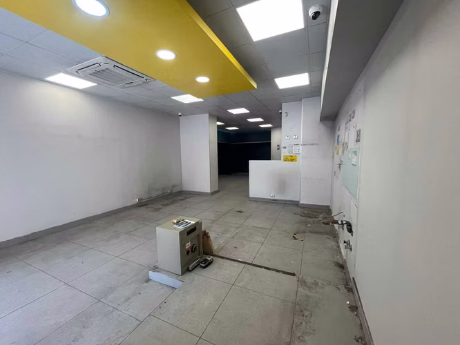 Local Comercial en Los Leones (151764)