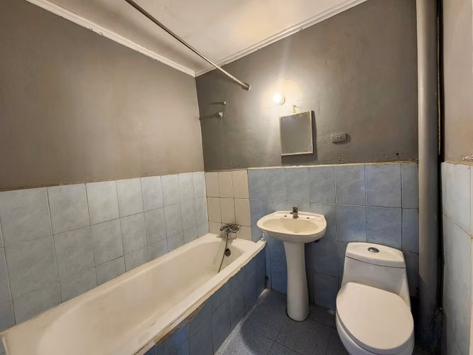 Casa sólida 3D/1B con amplio terreno en Vallenar