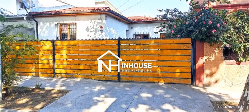 Casa en venta de 2 dorm. en Independencia