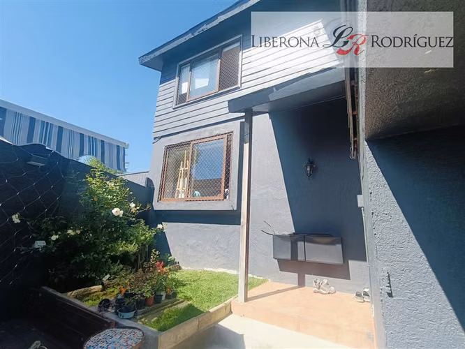 Casa en venta de 3 dorm. en Viña del Mar