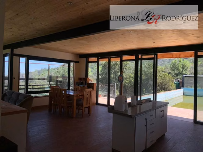 Casa en venta en Olmué