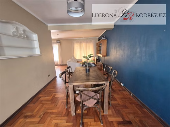 Casa en venta de 6 dorm. en Viña del Mar