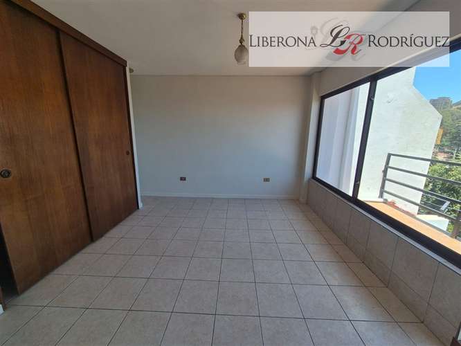 Casa en venta, a pasos del plan de Reñaca