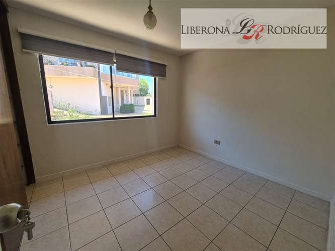 Casa en venta, a pasos del plan de Reñaca