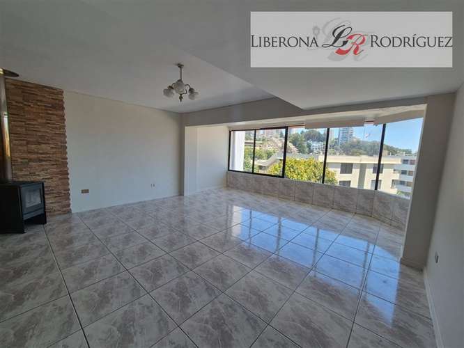 Casa en venta, a pasos del plan de Reñaca