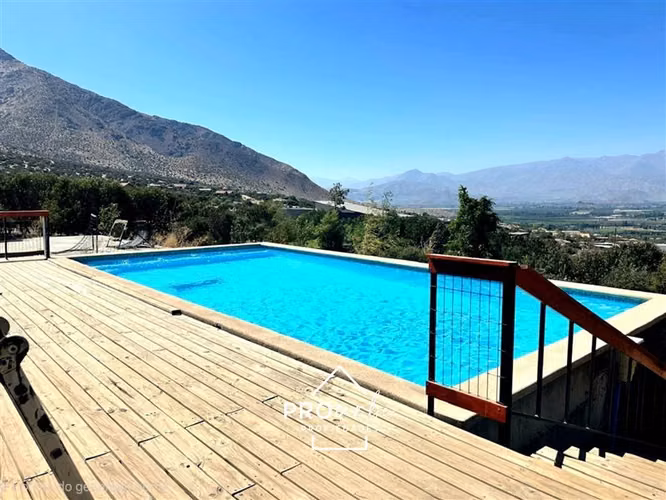Casa en venta 4 dormitorios en Condominio Rinconada
