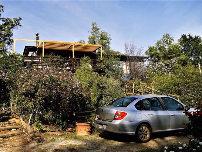 Parcela 4,69 ha con casa en venta en Olmué.