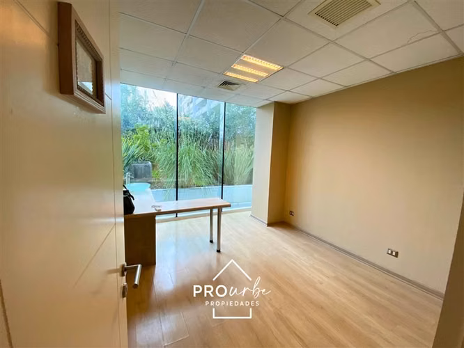 Oficina en venta en Las Condes 3P, 2B, 1E, 1B - Imagen 3