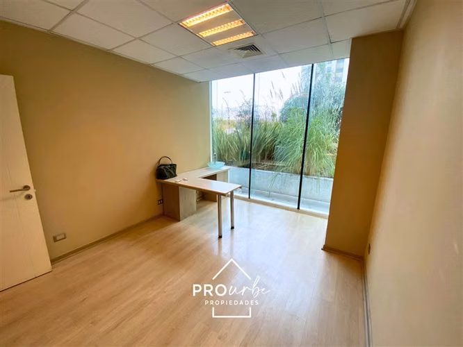 Oficina en venta en Las Condes 3P, 2B, 1E, 1B - Imagen 4