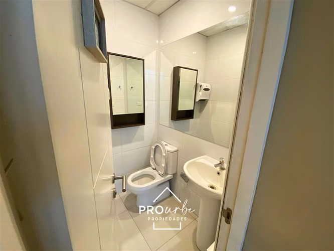 Oficina en venta en Las Condes 3P, 2B, 1E, 1B - Imagen 11