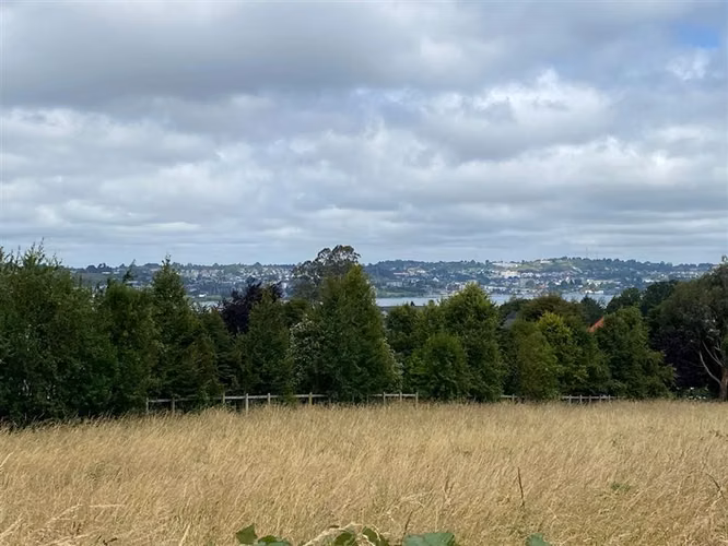 5.000 mts2 con vista al Lago, Condominio, Colegio Alemán