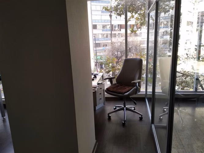 Oficina en venta en Providencia