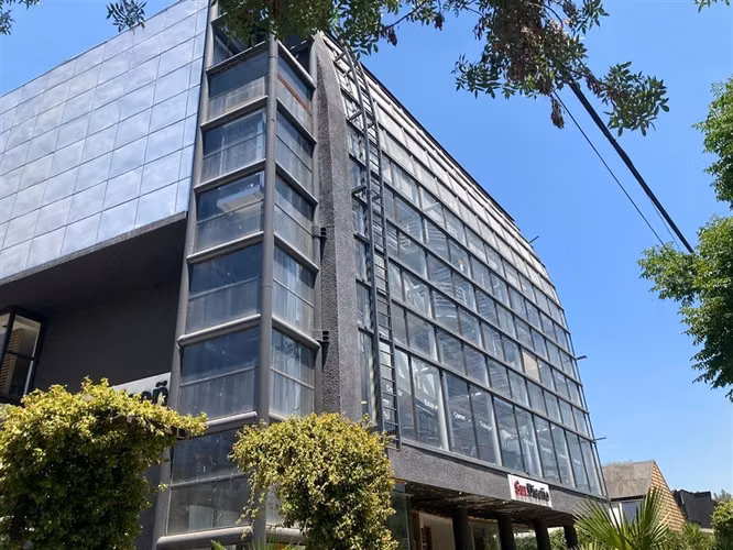 Local Comercial en arriendo en Vitacura