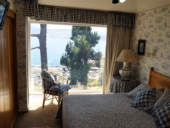 Casa en venta de 4 dorm. en Papudo