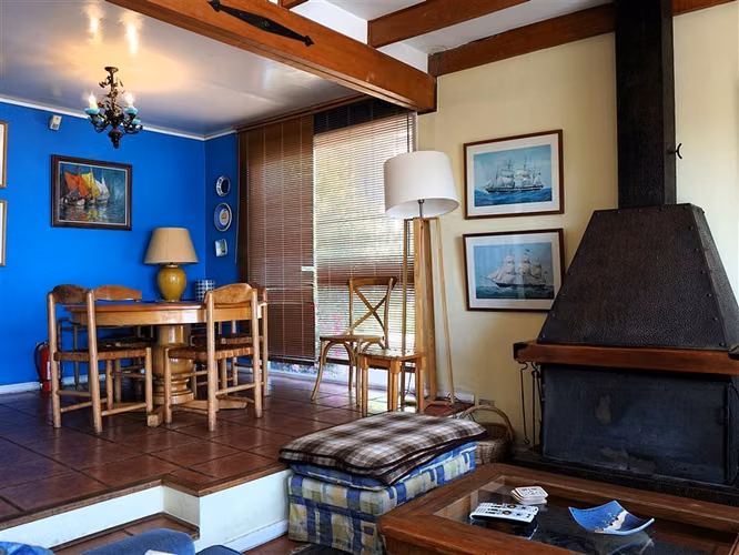 Casa en venta de 4 dorm. en Papudo