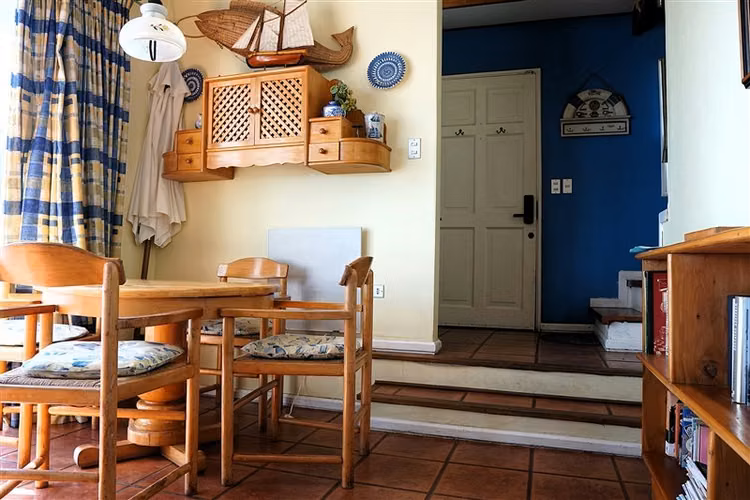 Casa en venta de 4 dorm. en Papudo