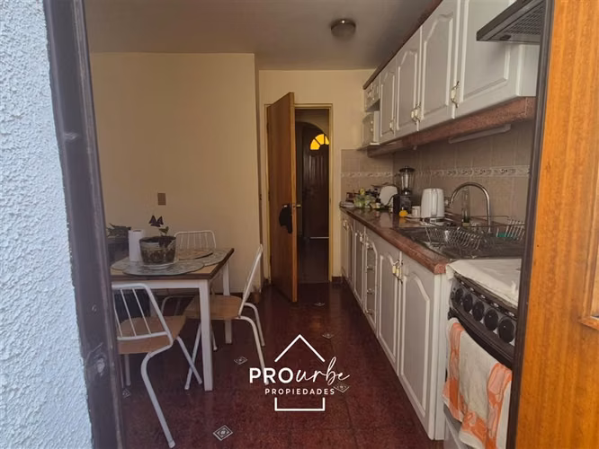 Casa en venta de 4 dorm. en Las Condes