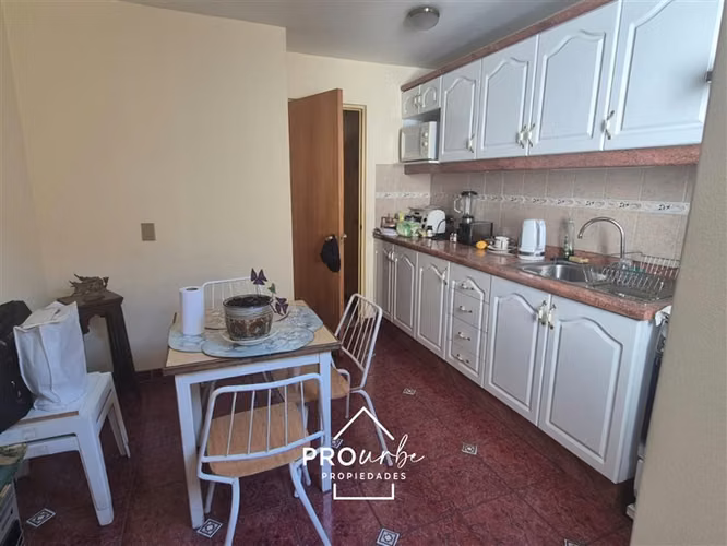 Casa en venta de 4 dorm. en Las Condes